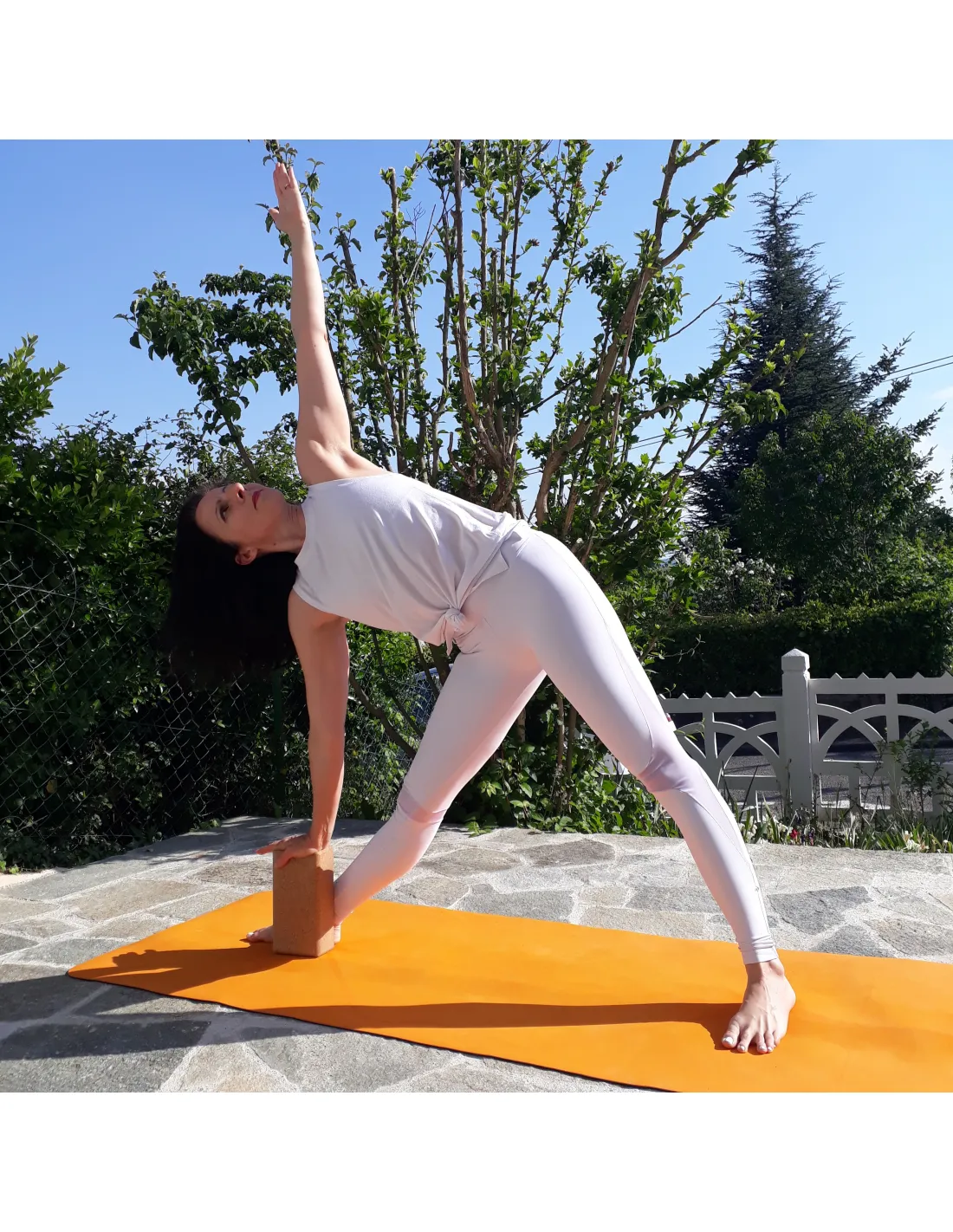 Bloc Yoga ou brique de yoga en liège écologique essentiel pour la pratique