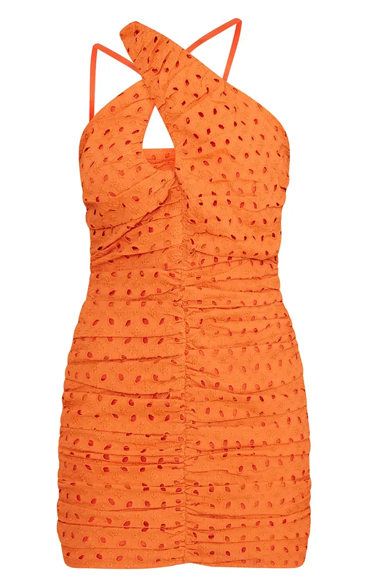 Robe moulante mandarine froncée à bretelles asymétriques et broderie anglaise